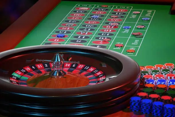 Pemain menikmati live casino dengan dealer asli pada ampmbet
